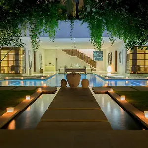 Nyaman Villa Seminyak (Bali)